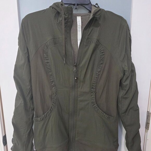 Lululemon Women’s Hunter Green Full-Zip Jacket – Size 8 – Activewe - Picture 1 of 14